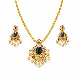 Emerald Stone Pendant Necklace Set with Pearl Drop Earrings