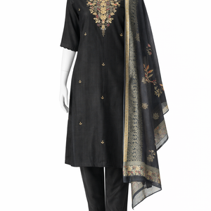 Black Embroidered Kurta Set with Pant & Dupatta – Elegant Ethnic Wear for Women